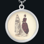 Antiek huwelijk zilver vergulden ketting<br><div class="desc">Deze prachtige trouwillustratie is uit de jaren 1800,  waarin een bruid en haar bruidsmeisje zich klaarmaken voor de bruiloft.</div>