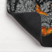 ANTIEK KANTPATROON MET VLINDERS MUISMATTEN (Hoek)