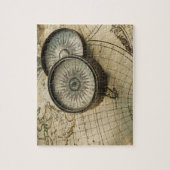 Antiek kompas op kaart legpuzzel (Verticaal)