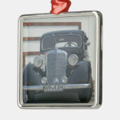 antiek mercedes metalen ornament (Links)