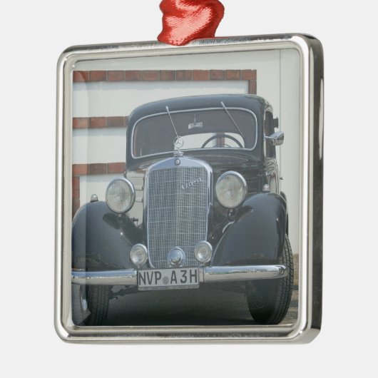 antiek mercedes metalen ornament (Links)