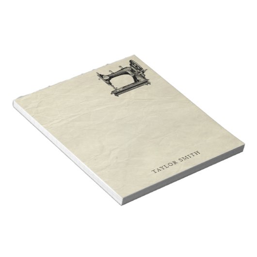 Antiek naaimachine met naam notitieblok (Schuin)