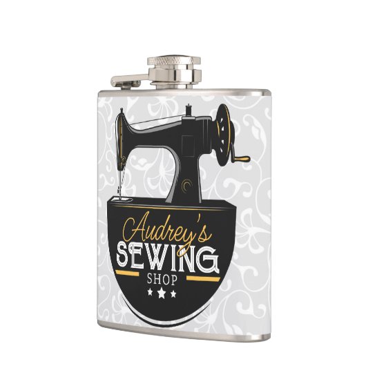 Antiek naaimachine TOEVOEGDE NAAM Zeemacht Heupfles (Links)