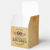 Antiek ontwerp voor 60e verjaardag bedankdoosjes (Geopend)