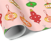 Antiek Ornament Patroon in rood, groen en roze Cadeaupapier (Rol Hoek)