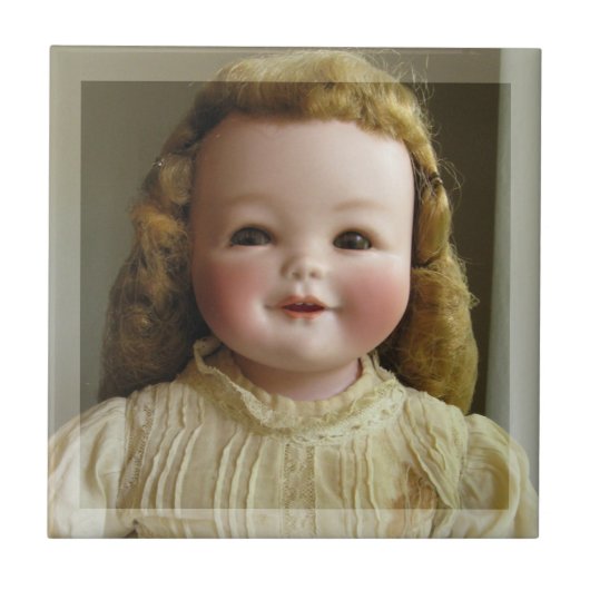 Antiek Orsini Doll Ceramic Tile of Trivet Tegeltje (Voorkant)