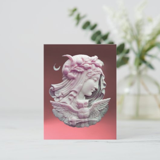 ANTIEK ROZE CAMEO, MAANDAME VAN DE NACHT MET UIL BRIEFKAART (Staand voorkant)