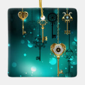 Antiek Skeleton Keys op groene achtergrond Keramisch Ornament (Voorkant)