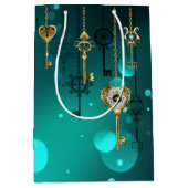 Antiek Skeleton Keys op groene achtergrond Medium Cadeauzakje (Voorkant)