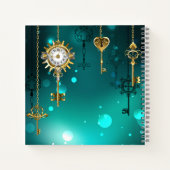 Antiek Skeleton Keys op groene achtergrond Notitieboek (Achterkant)