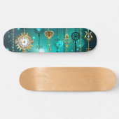 Antiek Skeleton Keys op groene achtergrond Persoonlijk Skateboard (Horizontaal)