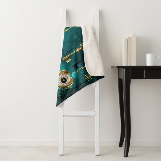 Antiek Skeleton Keys op groene achtergrond Sherpa Deken (In situ)