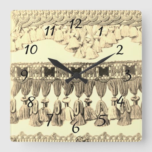 Antiek stammenpatroon van tassel en kant vierkante klok (Voorkant)