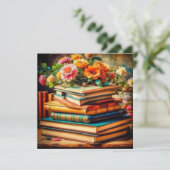 Antiek stapel  boeken en bloemen (Staand voorkant)