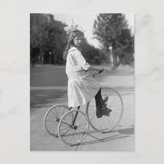 Antiek Tricycle Girl, 1913 Briefkaart (Voorkant)