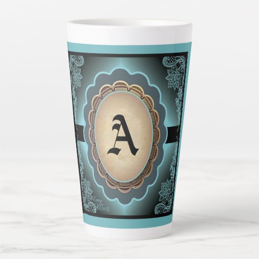Antiek Turquoise Lace Monogram Latte Mok (Voorkant)