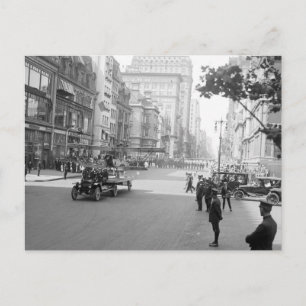 Antiek vliegtuig op Parade, begin jaren 1900 Briefkaart