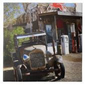 Antiek vrachtwagen in de winkel in het algemeen in tegeltje (Voorkant)