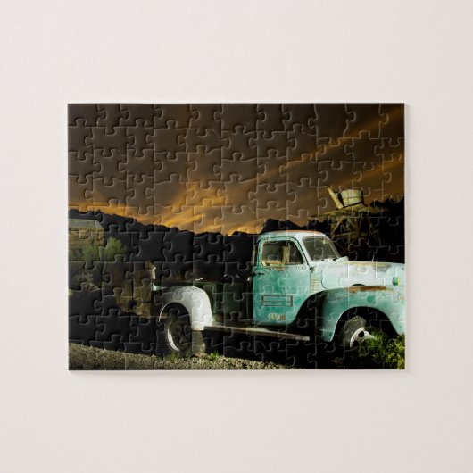 Antiek vrachtwagen in spookstad legpuzzel (Horizontaal)