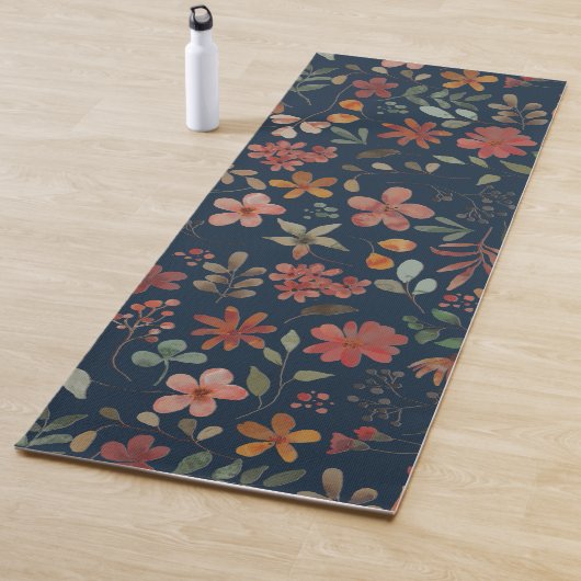 Antiek Waterverf Print Bloemen op Navy Yogamat (In situ)