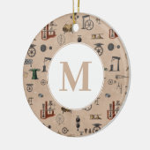 Antiek werktuigbouwkunde monogram keramisch ornament (Links)