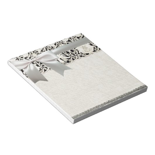 Antiek  wit linnen en kant notitieblok (Schuin)