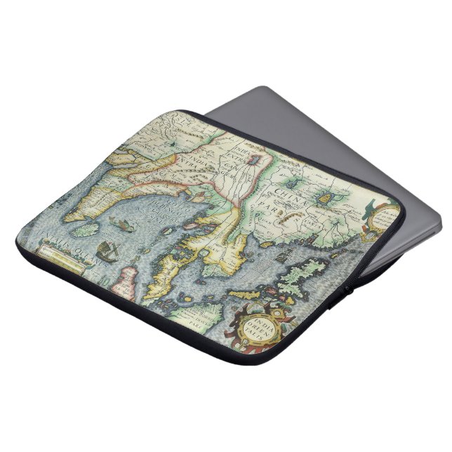 Antiek Zuidoost-Aziatische kaart door Mercator / H Laptop Sleeve (Voorkant top)