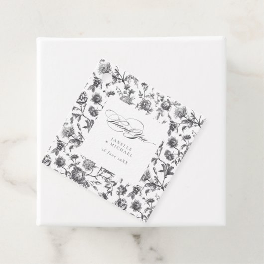 Antiek Zwart & Wit Bloemen Toile Bruiloft Bedankjes Labels (In situ)