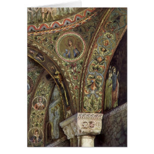 Antieke architectuur, decoratieve boog in een kerk