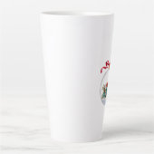 Antieke auto in een heldere kerstbal latte mok (Voorkant)