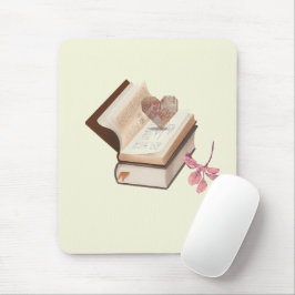 Antieke Boekesthetiek met Hartkaart & Botanische E Muismat
