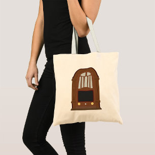 Antieke buizenradio in antieke houten stereo tote bag
