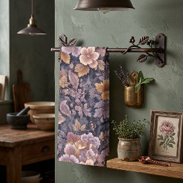 Antieke erfstuk bloemblaadjes paarse bloemen theedoek