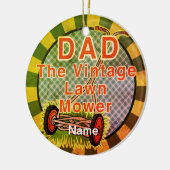 Antieke grasmaaier keramisch ornament (Links)