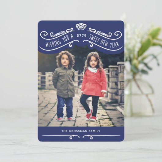 Antieke Joodse Zoete Nieuwjaarsfotokaart – Blauw Feestdagenkaart (Staand voorkant)