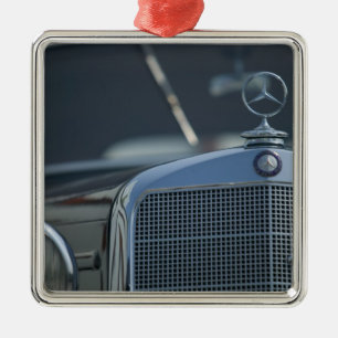 antieke mercedes 4 metalen ornament