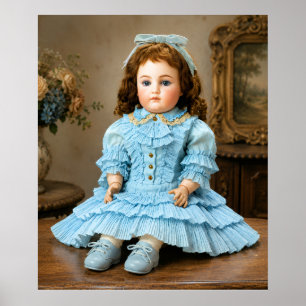 Antieke porseleinen pop in blauwe outfit poster
