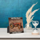 Antieke Rode Tractor Plaque Fotoplaat (Insitu)