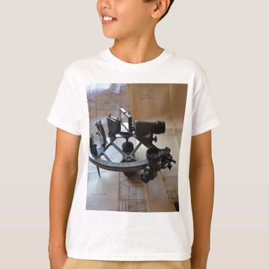 Antieke Sextant T-shirt (Voorkant)