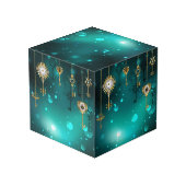 Antieke skelet sleutels op groene achtergrond kubus (Achter hoekig)