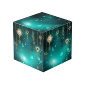 Antieke skelet sleutels op groene achtergrond kubus (Voorkant hoekig)