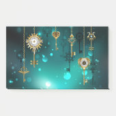 Antieke skelet sleutels op groene achtergrond post-it® notes (Voorkant)