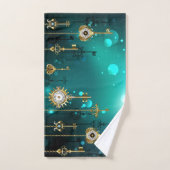 Antieke skeletsleutels op groene achtergrond handdoek (Handdoek)