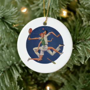 Antieke sport, tennisspelers botsen met rackets keramisch ornament