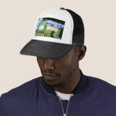 Antieke stoomwals trucker pet (In situ)