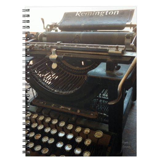 Antieke typemachine notitieboek (Voorkant)