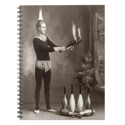 Antieke Vuur Jongleur Notitieboek (Voorkant)