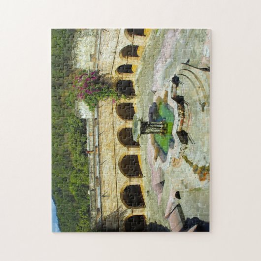 Antigua Merced Cloister Fountain. Legpuzzel (Verticaal)