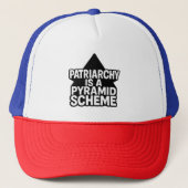 Antipatriarchale piramidespel in zwart-wit trucker pet (Voorkant)