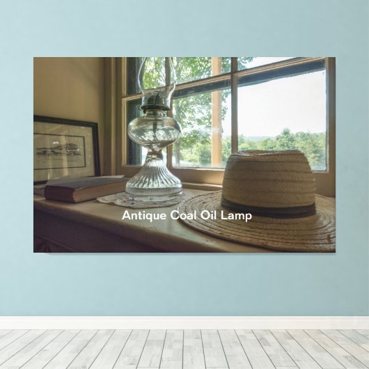 Antique Coal Oil Lamp and Straw Hat Canvas Afdruk (Insitu (Houten vloer))